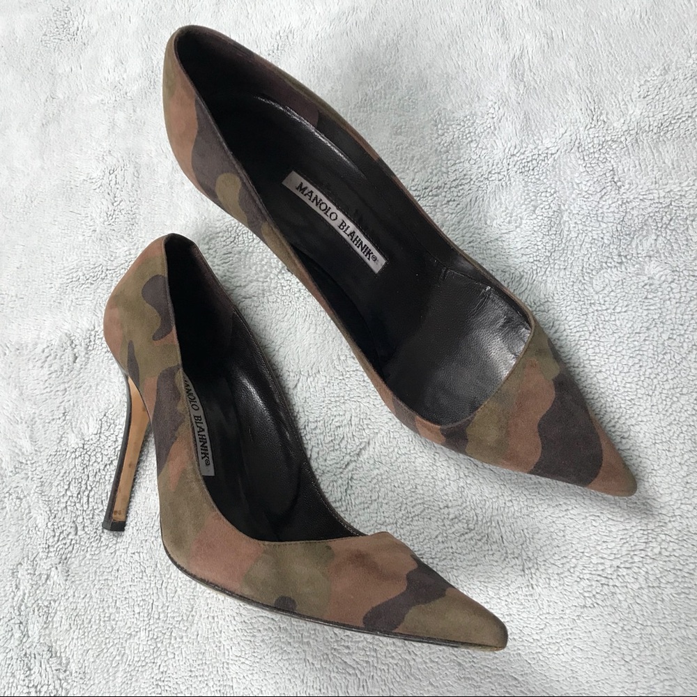 Manolo Blahnik Camouflage Lowpu Pumps Heels 39